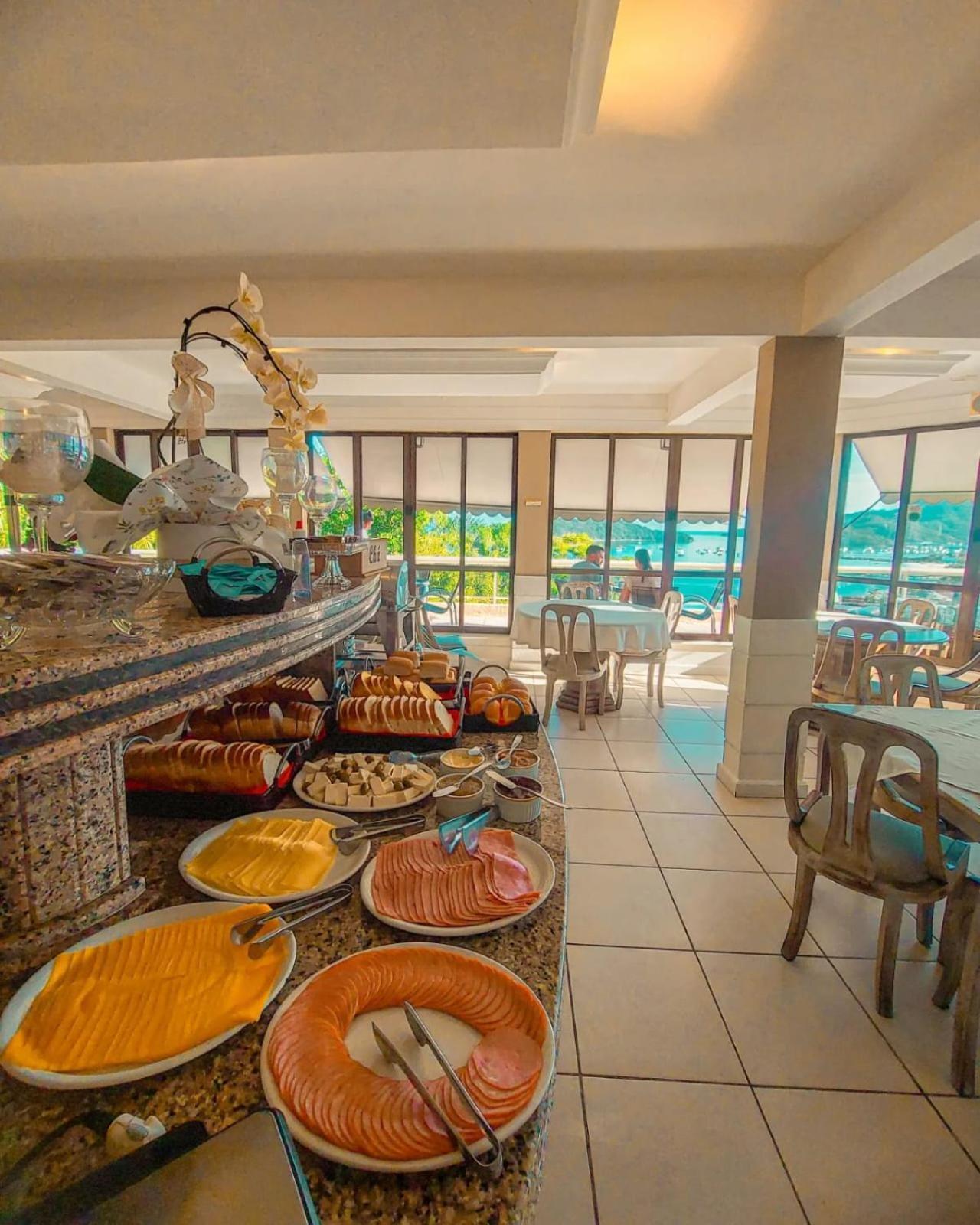 Morro Do Sol Hotel & Eventos Порто Бело Екстериор снимка